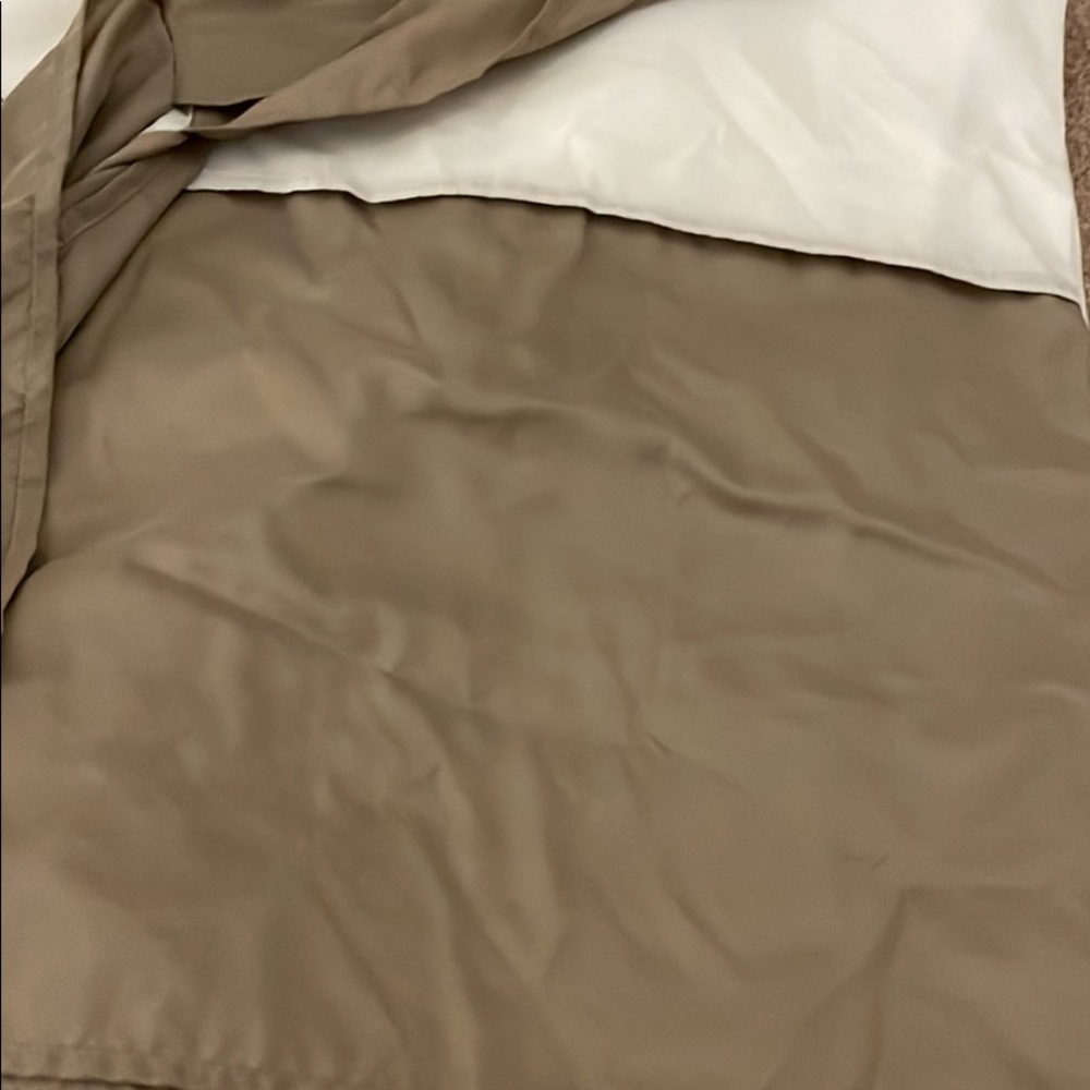 Queen size bed skirt